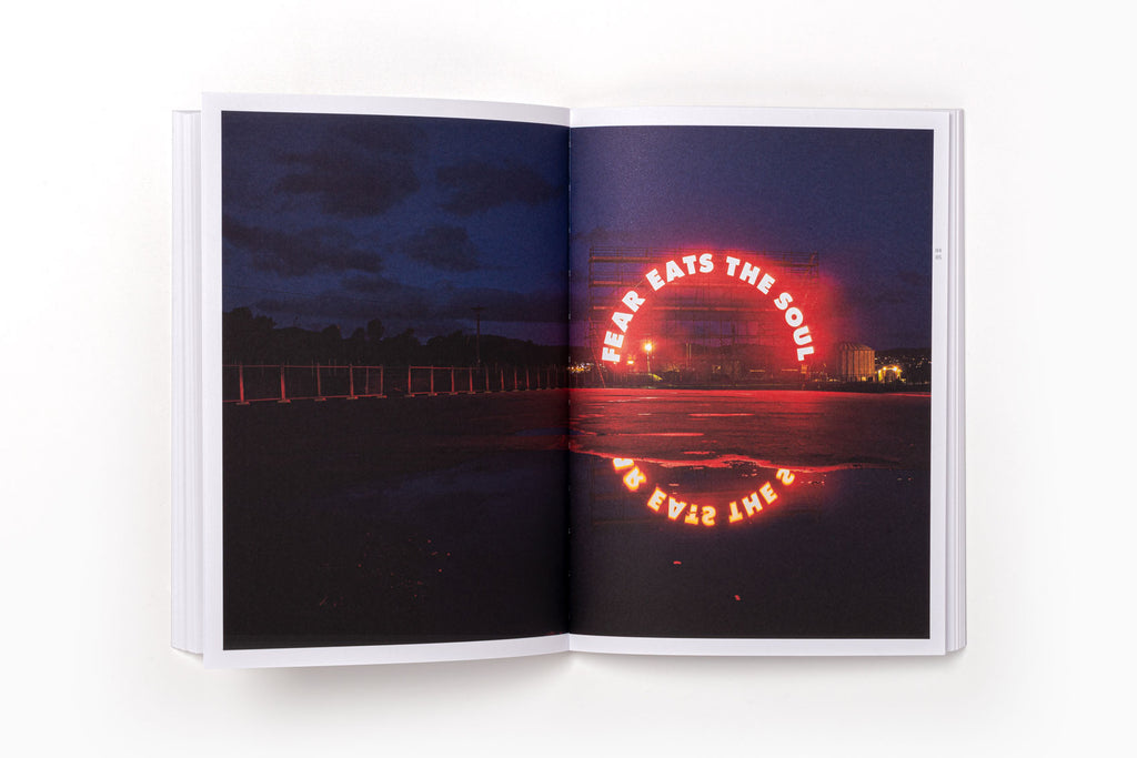 Michaela Gleave <br>The influence of an idea on the physical properties of the world
